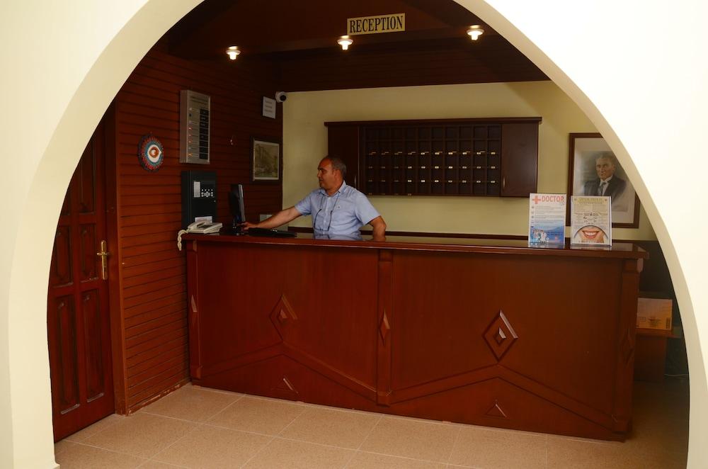 Hotel Doris Aytur